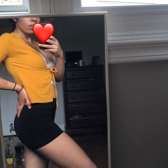 Pretty Little Thing mustard yellow dainty top - Picture 3 of 6